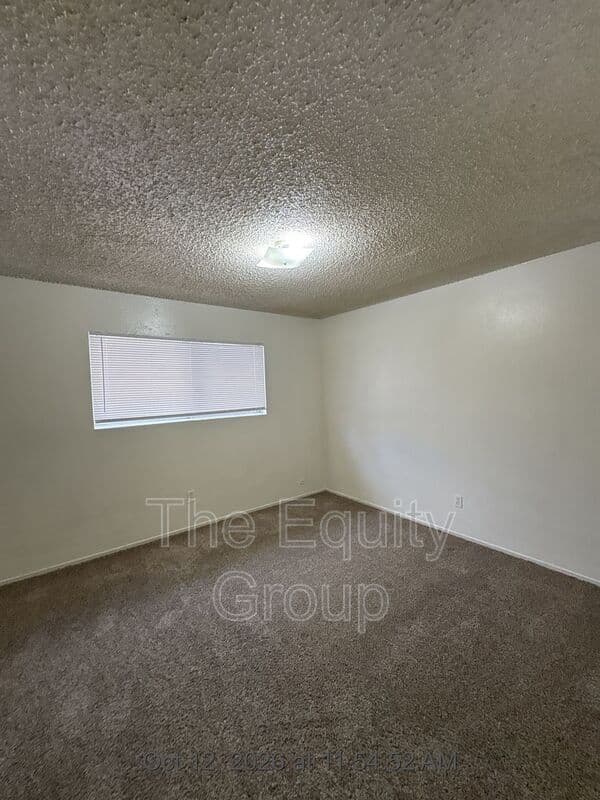 Visalia Condo: 615 S Demaree St