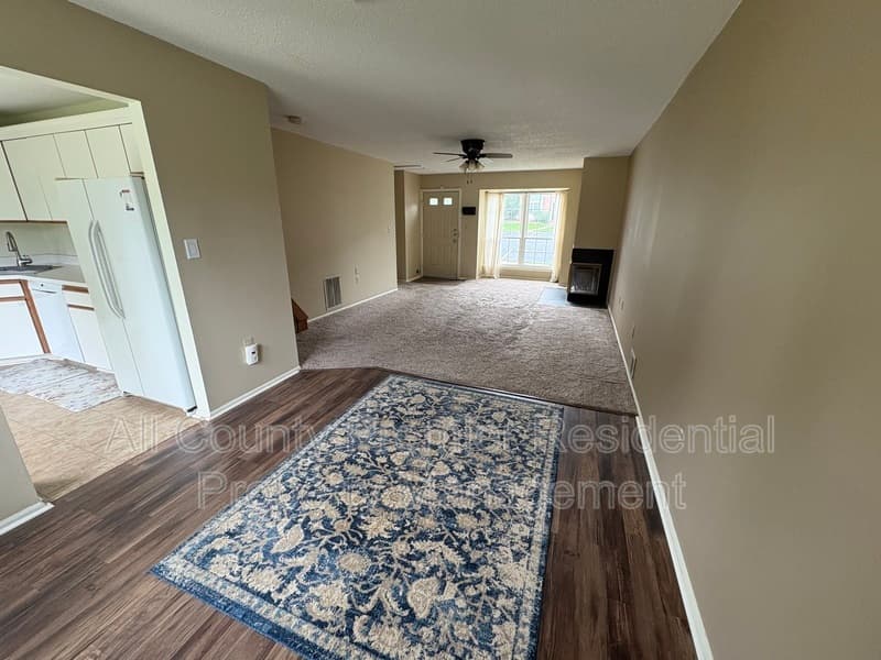 Bridgewater Townhome: 3605 Pinhorn Drive