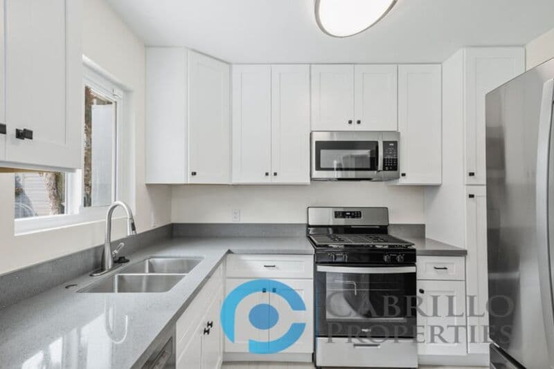 Carlsbad Condo: 885 Home Ave