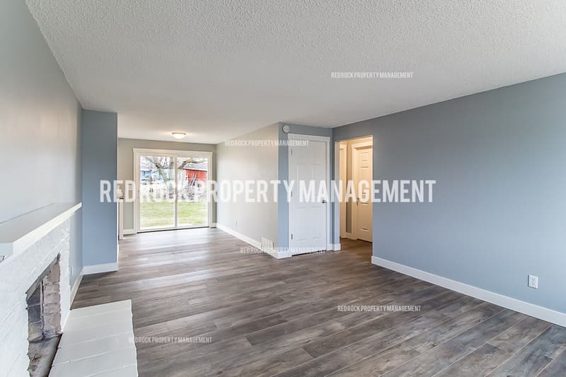 Spokane Valley House: 15313 East Broadway Avenue