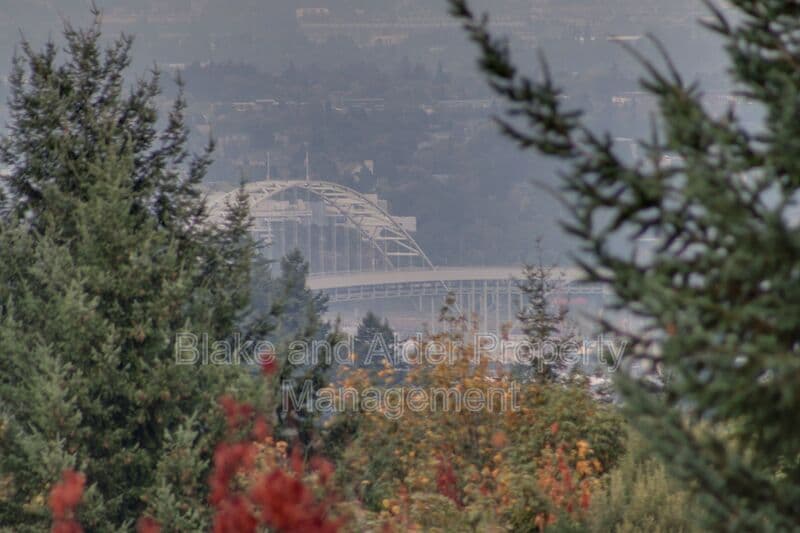 Portland House: 4330 SW Council Crest Dr