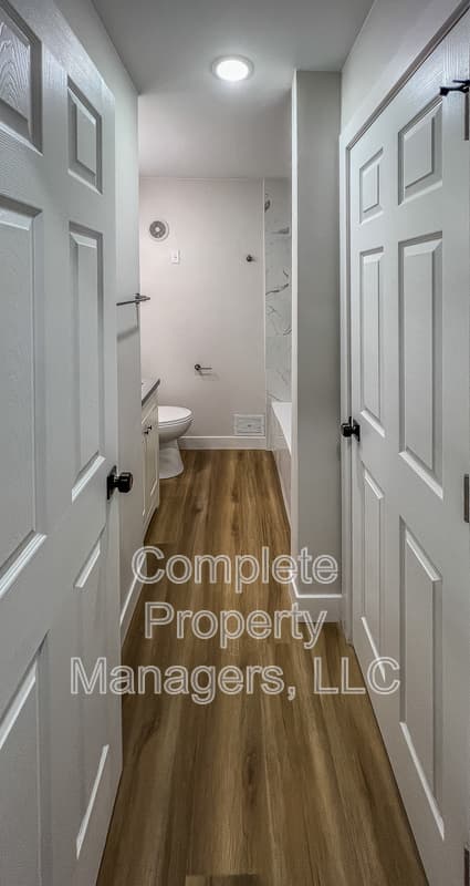 Albert Lea House: 1405 West Clark Street