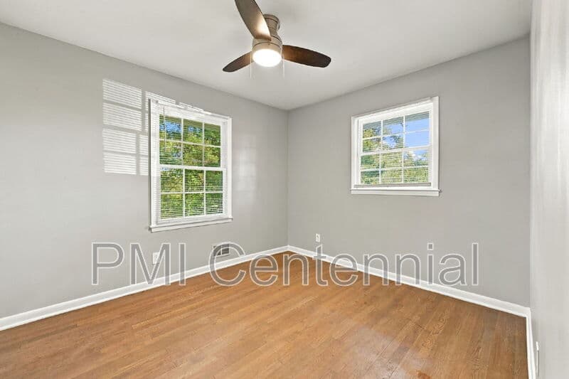 Decatur House: 3438 Springside Drive