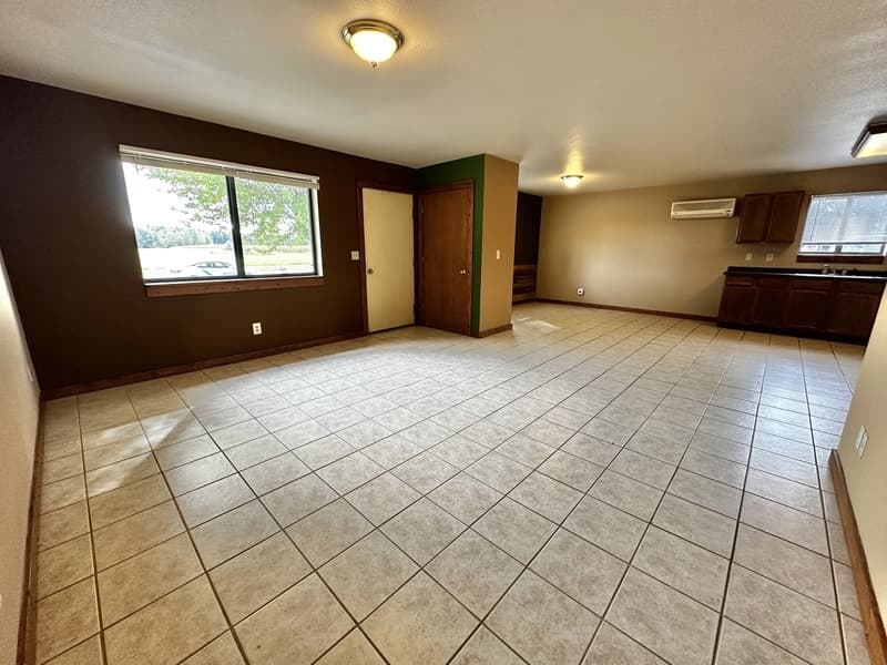 Gresham Condo: 1160 Schabow Street