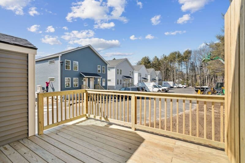 Kennebunk Condo: 17 Legacy Lane