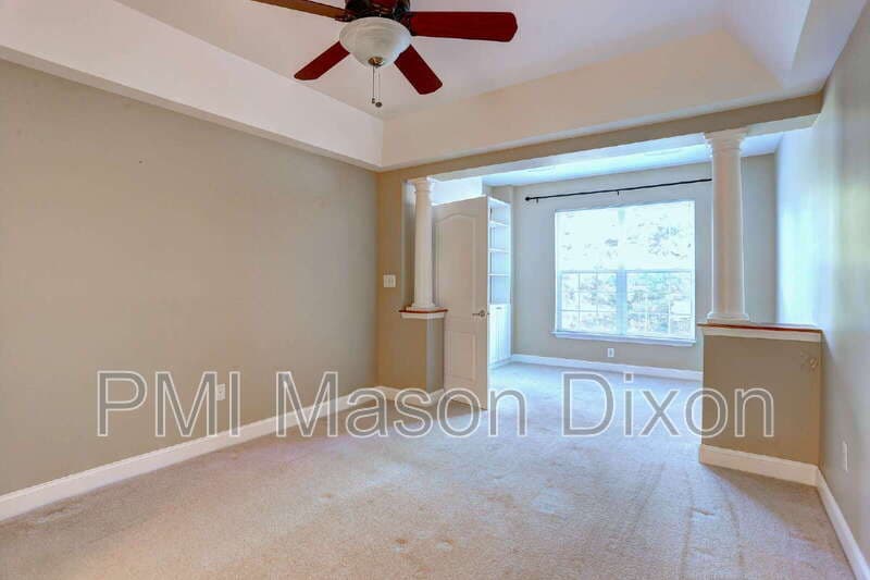 Clarksville Condo: 5920 Great Star Drive