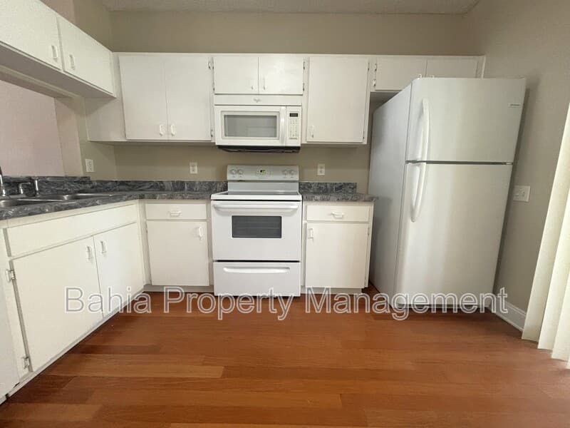 Tampa Townhome: 6235 Bayside Key Dr