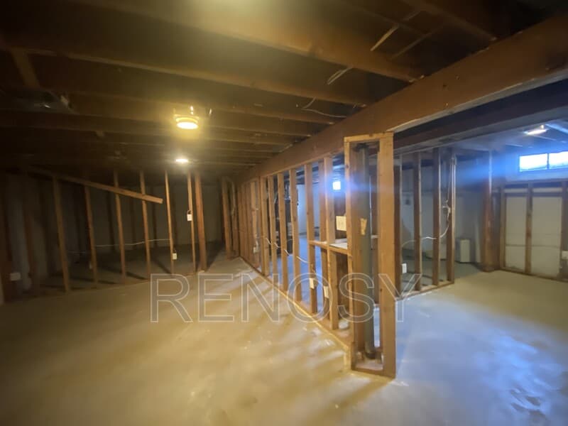 Polk City House: 209 1st Street