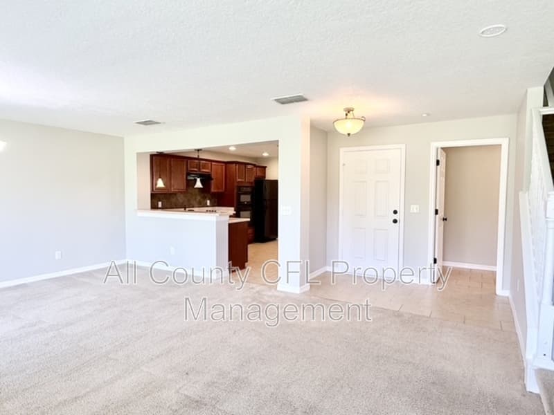 Winter Garden Townhome: 218 Winter Nellis Circle