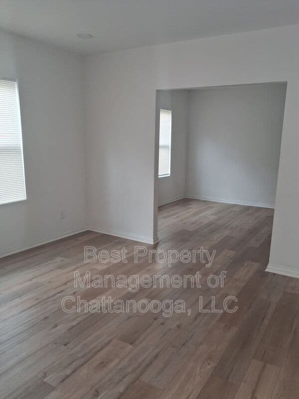 Chattanooga House: 1103 Sheridan