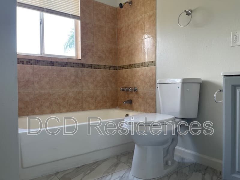 Clearwater Condo: 1280 Franklin Street