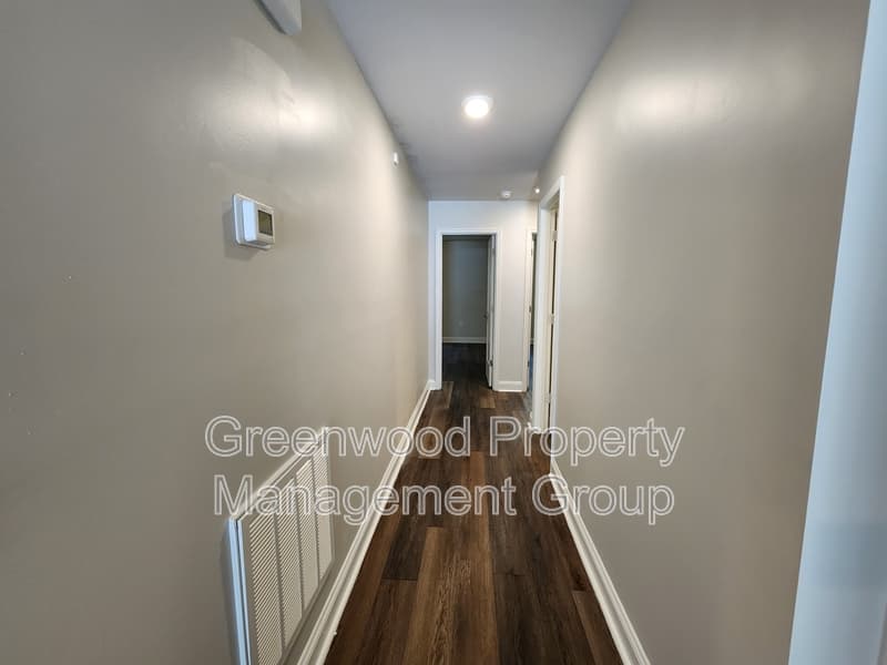 High Point Condo: 414 Whiteoak Street
