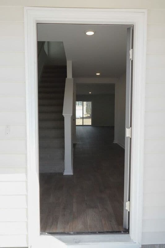 Bloomingdale House: 416 Coconut Drive