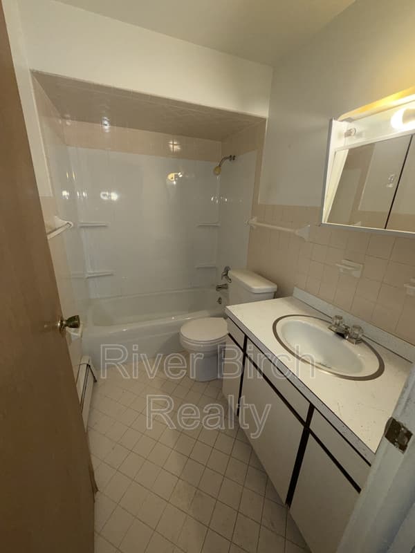 Springfield Condo: 525 West Cook Street - 7