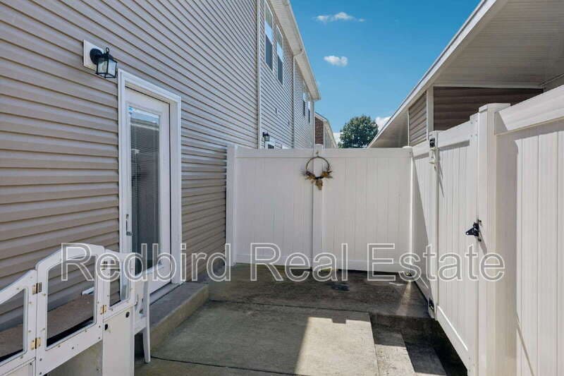Murfreesboro Townhome: 248 Rowlette Circle
