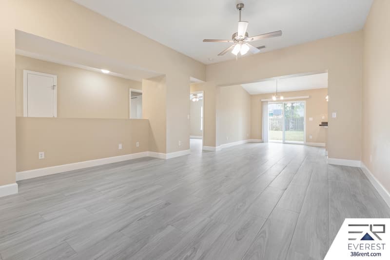 Palm Coast House: 49 Renshaw Drive