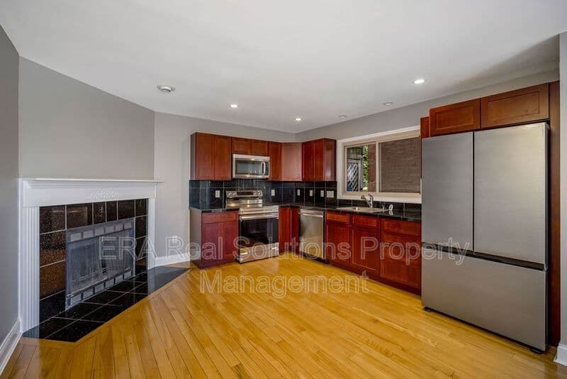 CIncinnati Condo: 2132 Gilbert Ave.