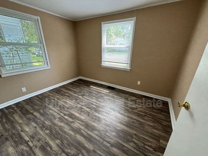 Dayton House: 4505 Genesee Avenue