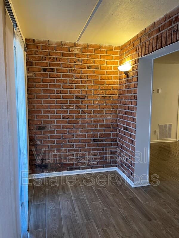 St Petersburg Condo: 1303 83rd Ave N