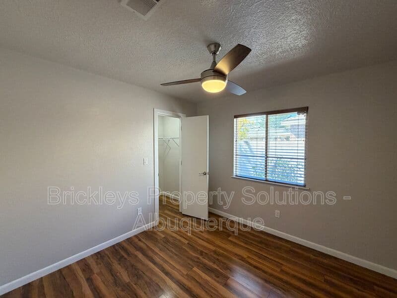 Albuquerque House: 7024 Westford Pl NW