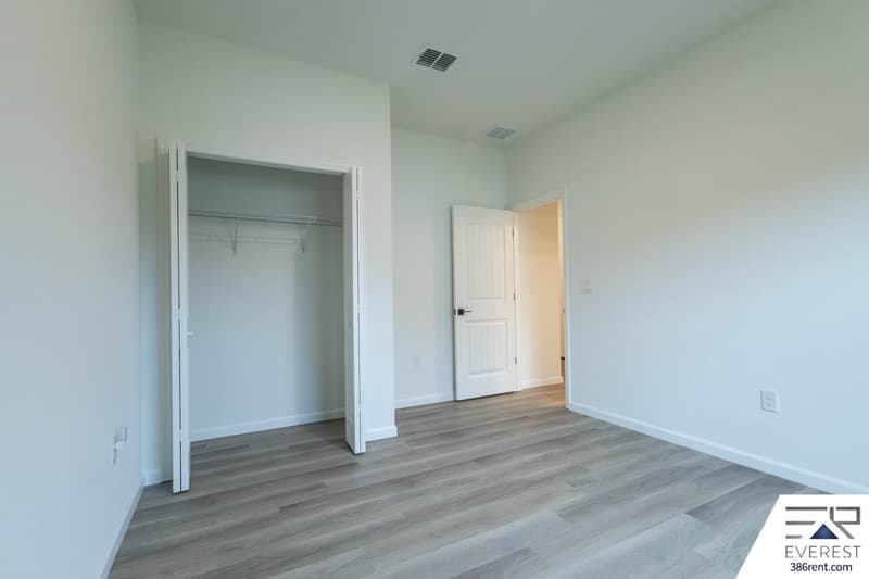 Palm Coast House: 30 Beckner Ln