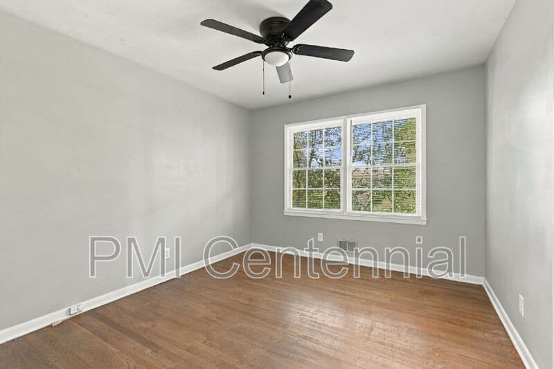Decatur House: 3438 Springside Drive