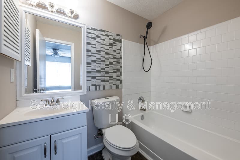 Norcross Condo: 6624 Ramsgate Way