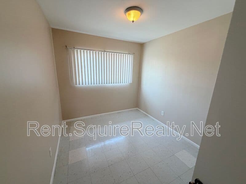 Azusa Condo: 936 W. Foothill Blvd