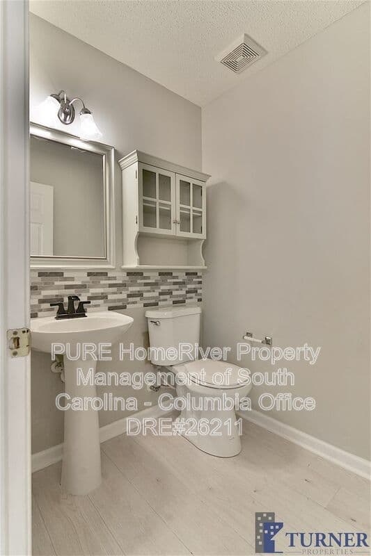 Chapin House: 125 Baltic Ct