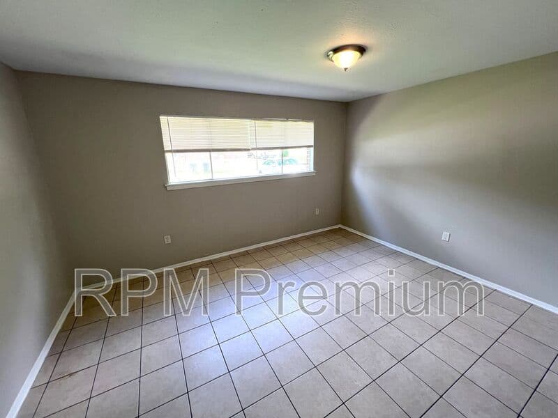 Baton Rouge House: 6132 Pontotoc St