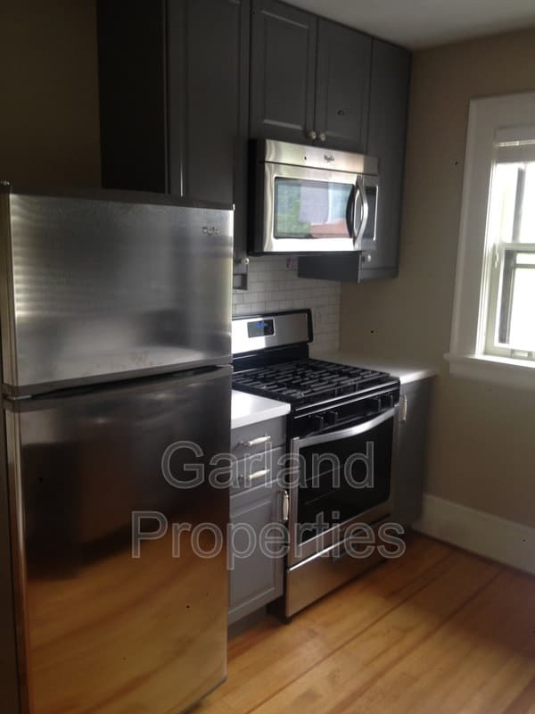 Roanoke Condo: 356 Walnut Ave, SW, - C