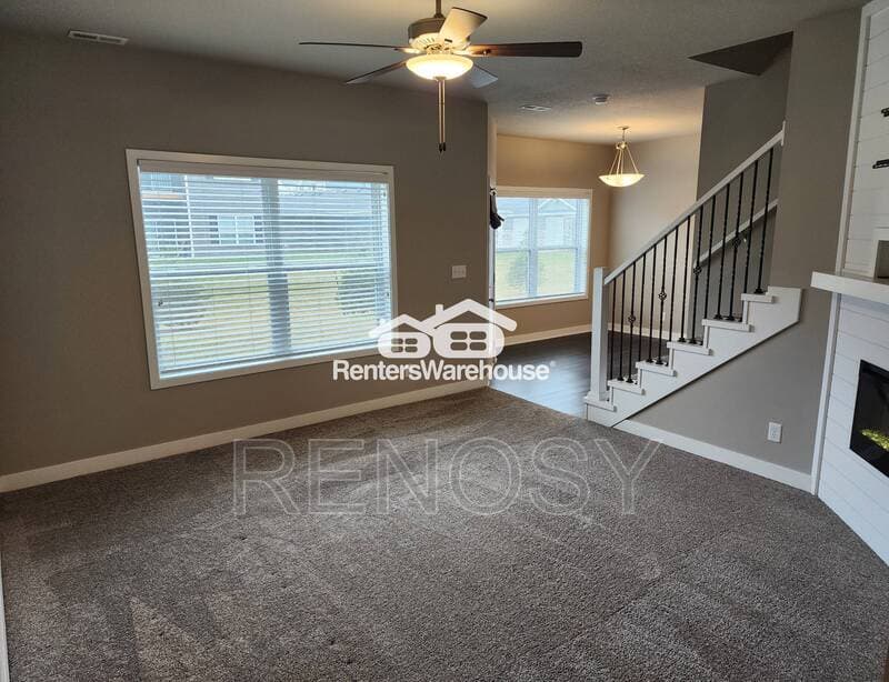 Ankeny House: 2829 NW Lois Ln