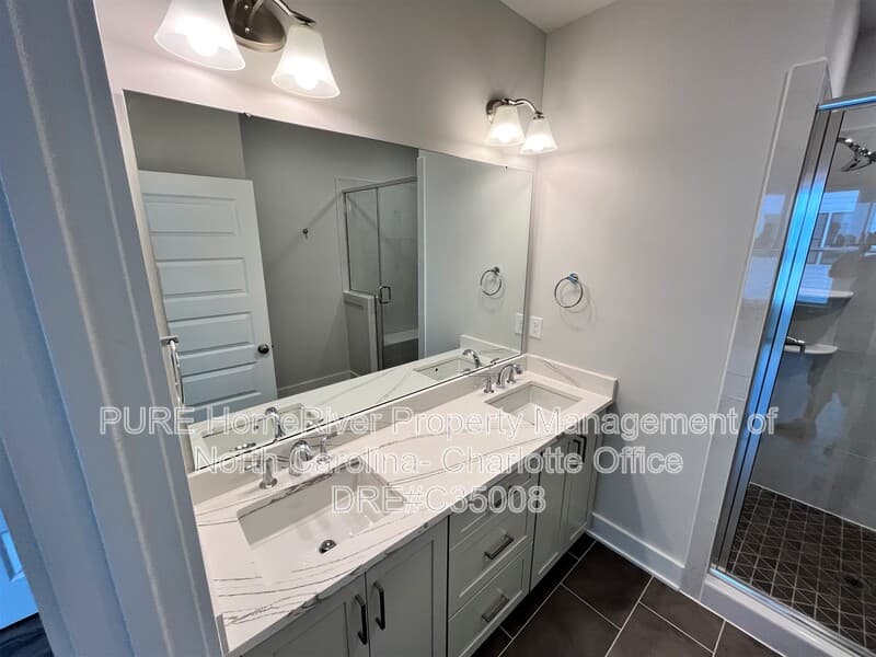 Charlotte House: 611 W Tremont Ave