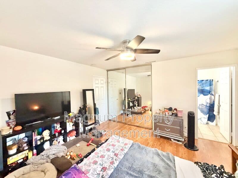 Murrieta House: 39752 Sunrose Dr
