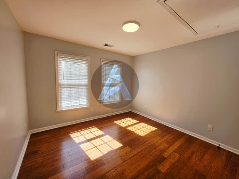 Marietta House: 4422 Madison Woods Dr NW