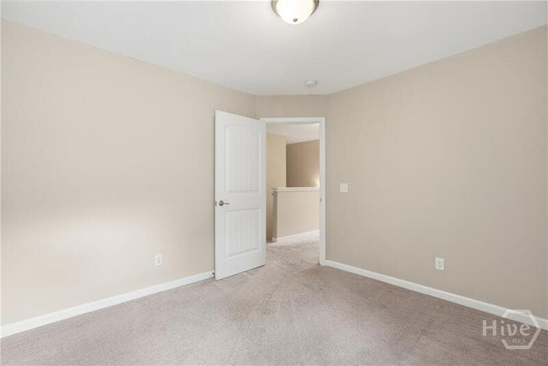 Richmond Hill House: 380 Summer Hill Way