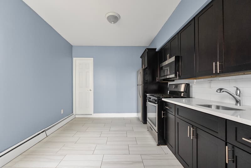Bayonne Condo: 46 East 14th Street - 3F