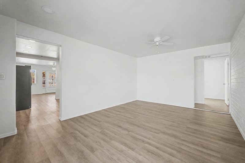 Tempe House: 2045 E ORANGE ST