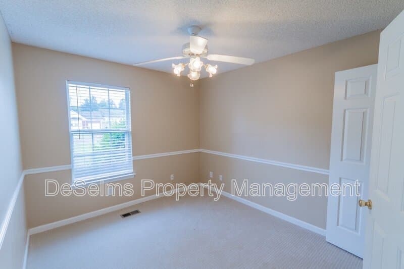 Smyrna House: 1009 Norwood Ct