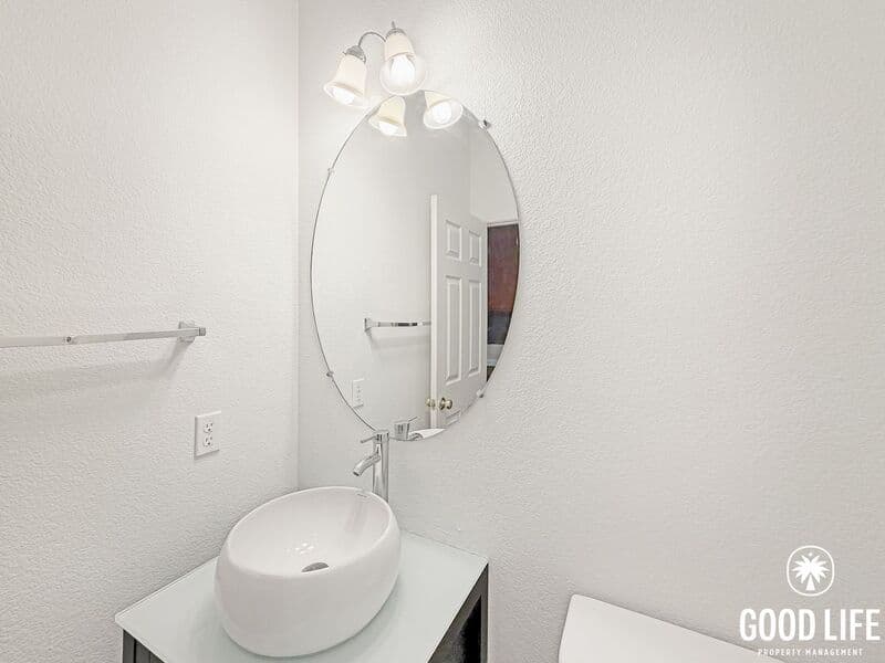 San Marcos House: 448 Camino Hermoso