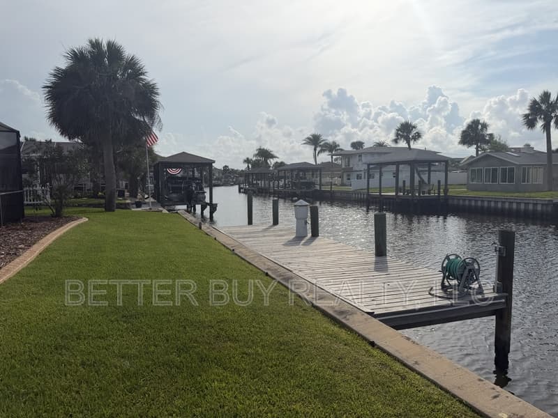 Flagler Beach House: 337 North 10th Street