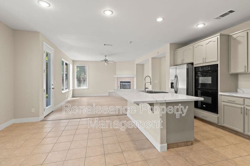 Manteca House: 1618 Matterhorn St.