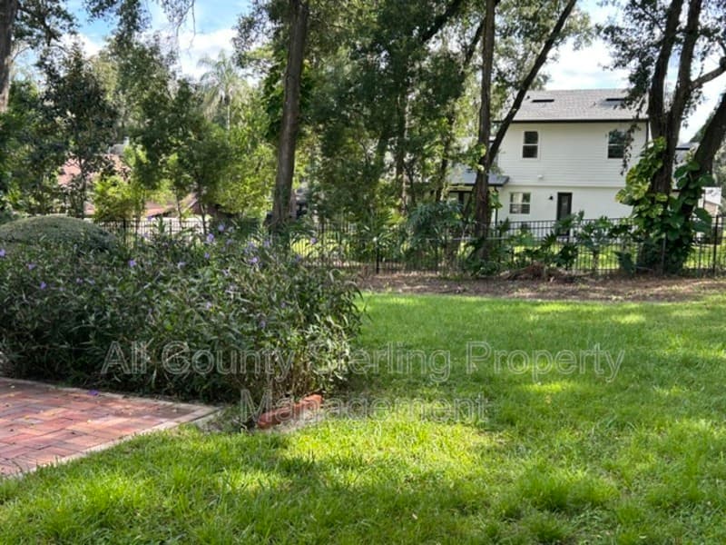 Altamonte Springs House: 600 E. Citrus St.