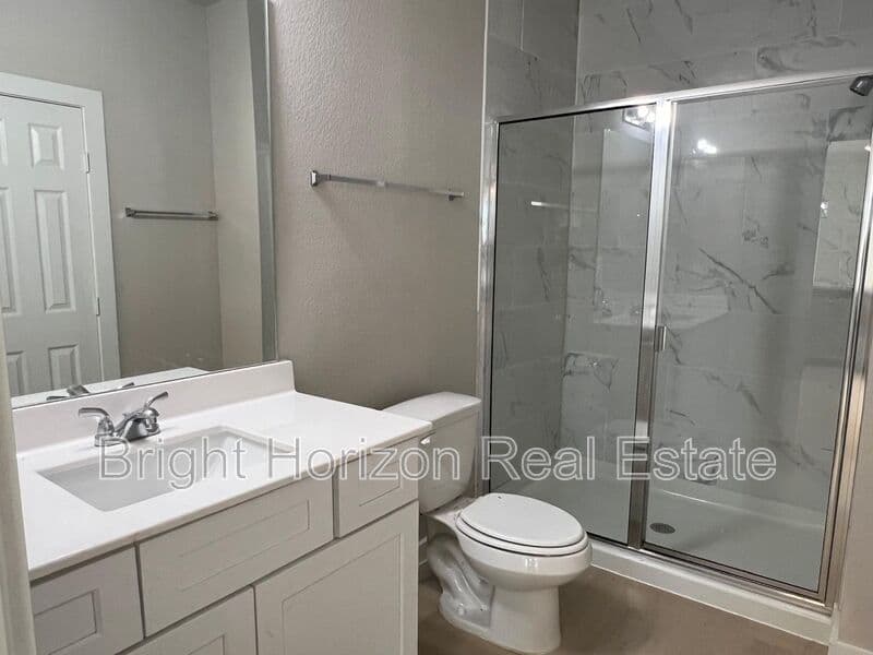 Fort Worth House: 3419 Valley Vista Drive