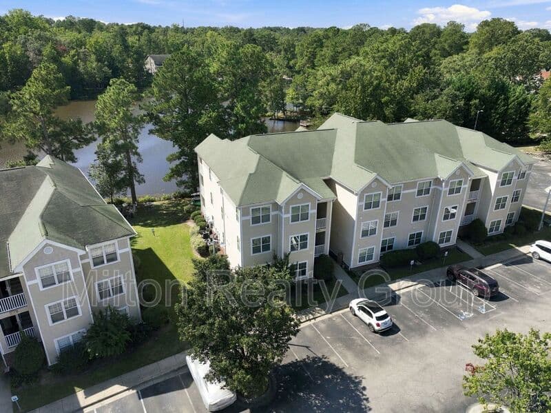 Fayetteville Condo: 3310 Harbour Pointe Place