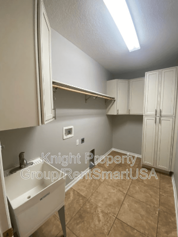 Apopka House: 2265 Home Again Rd.