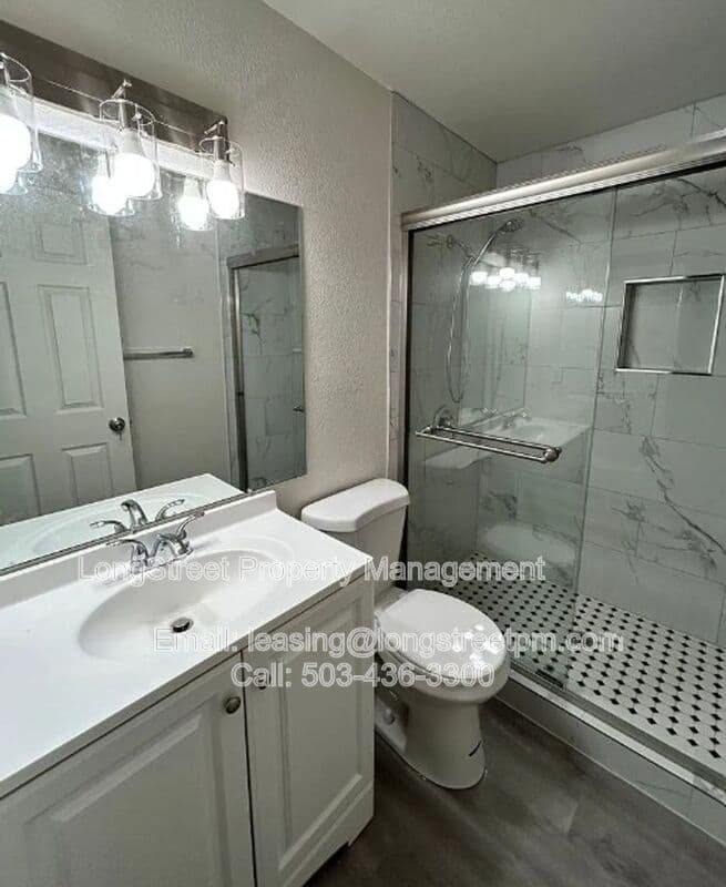 Portland Condo: 2537 SW Spring Garden St