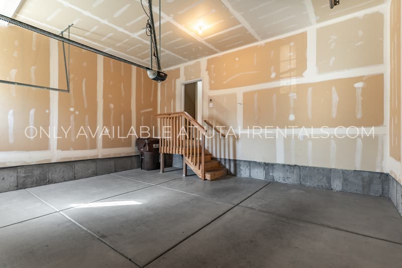 Lehi House: 3342 N 150 W