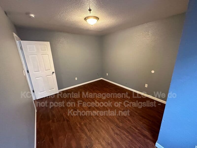 Richmond House: 1006 W. Royle St