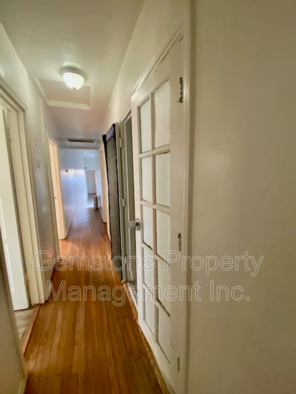 San Diego House: 5017 College Ave